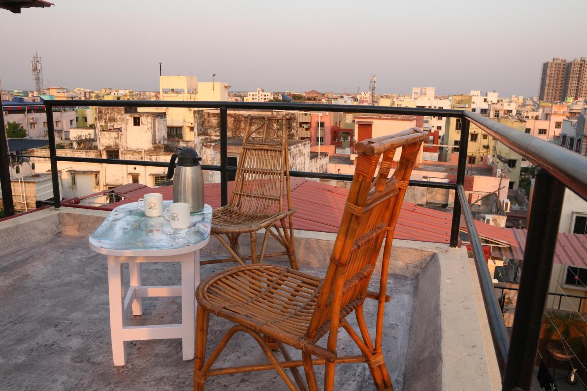The Elite Apartment Hotel Kolkata Exterior photo