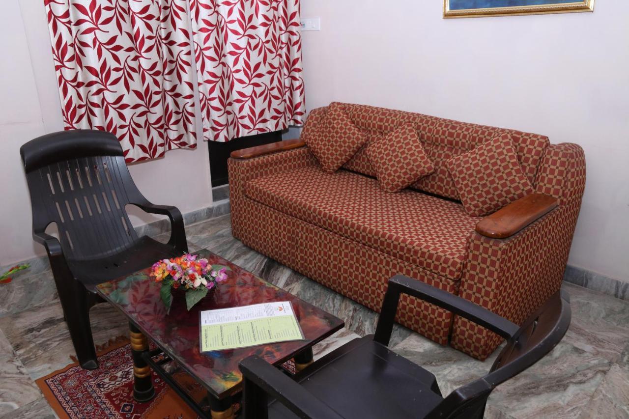 The Elite Apartment Hotel Kolkata Exterior photo