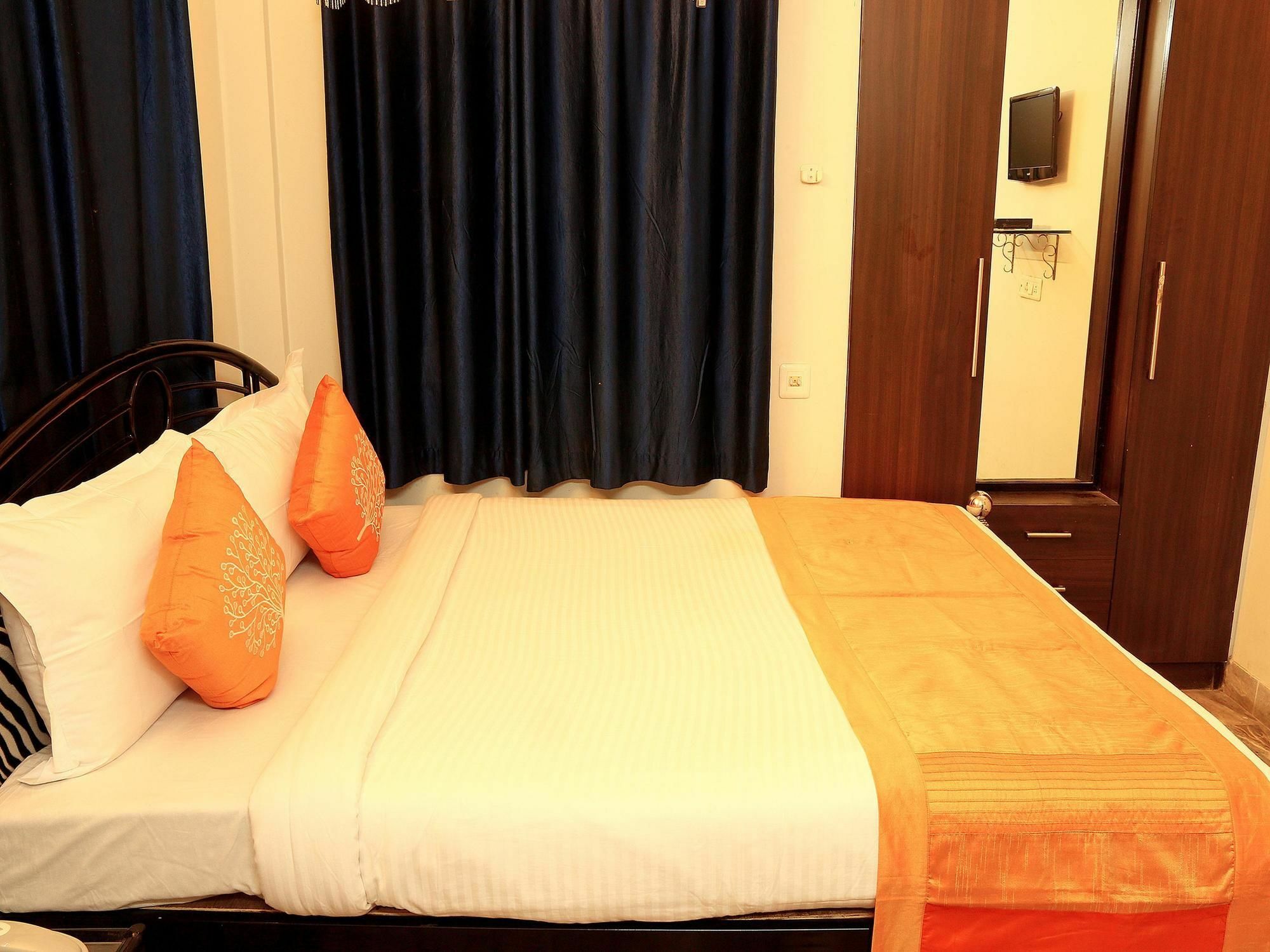 The Elite Apartment Hotel Kolkata Exterior photo